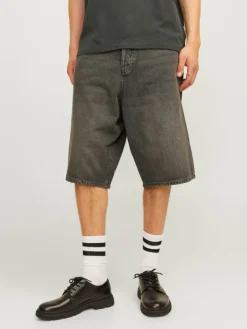 Baggy fit Denim shorts