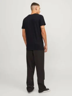Basic V-Neck T-shirt
