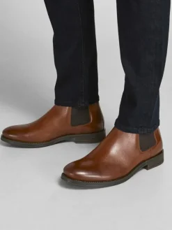 Chelsea boots