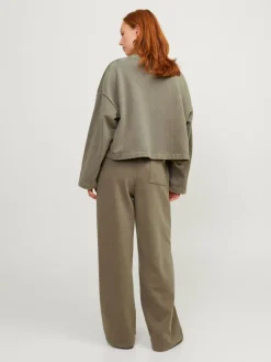 JXELIZABETH Sweatshirt