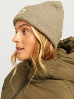 JXOTHELIA Beanie