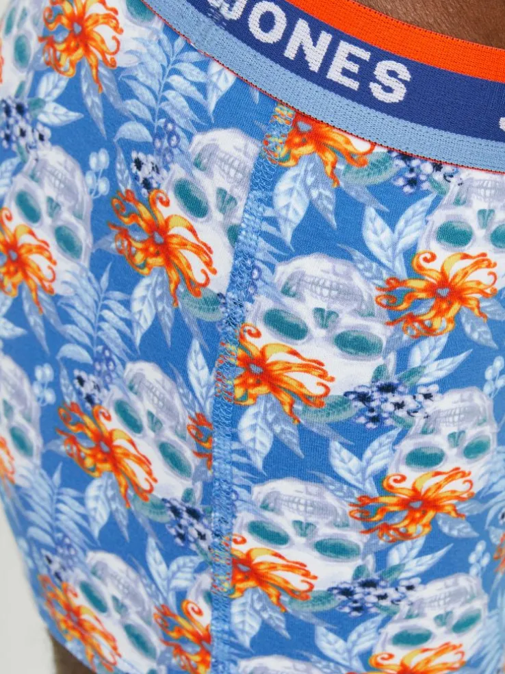 12-pack Trunks
