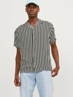 Relaxed Fit Resort shirt