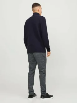 Slim Fit Chino pants