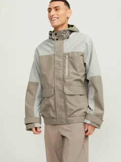 Softshell jacket