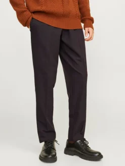 Tapered Fit Chino pants