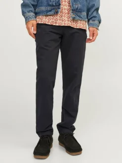 Tapered Fit Chino pants