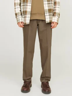Tapered Fit Chino pants