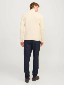 Tapered Fit Chino pants