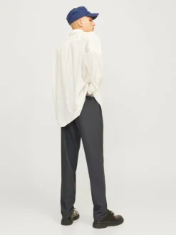 Tapered Fit Chino pants