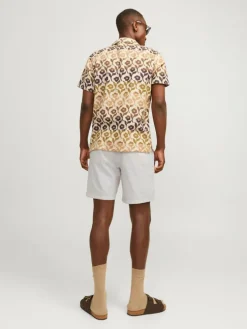 Tapered Fit Chino shorts