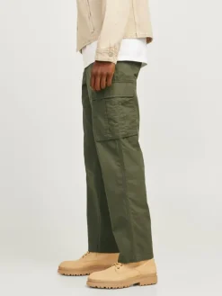 Wide-Leg Fit Cargo pants