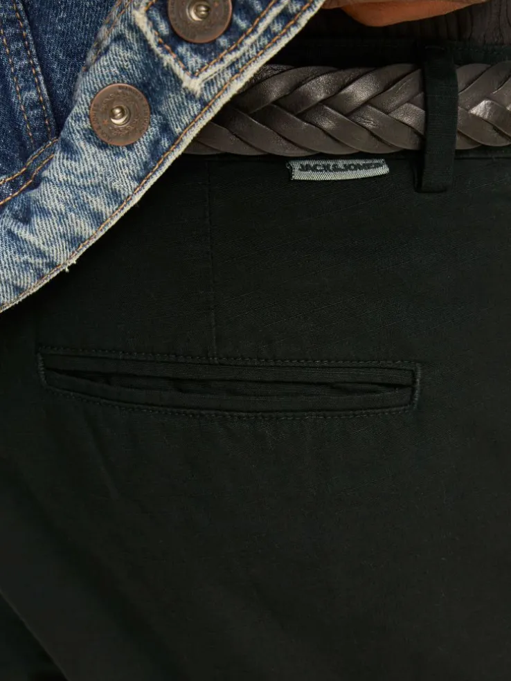 Wide-Leg Fit Chino pants